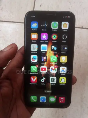 Apple iPhone XR 64 GB Black