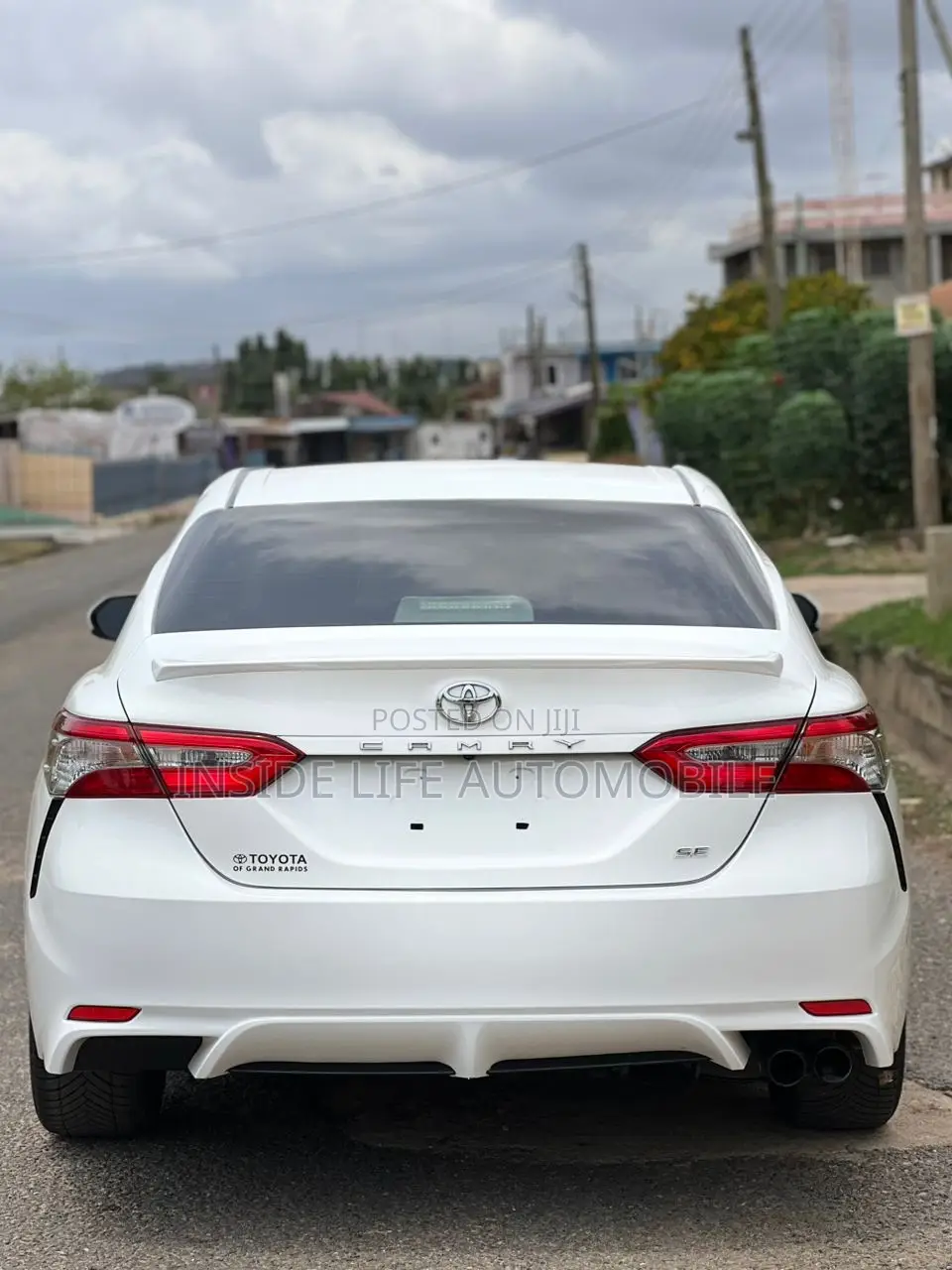 Toyota Camry 2018 White