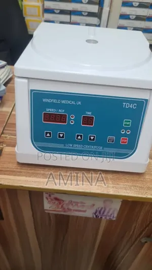 12 Bucket Centrifuge