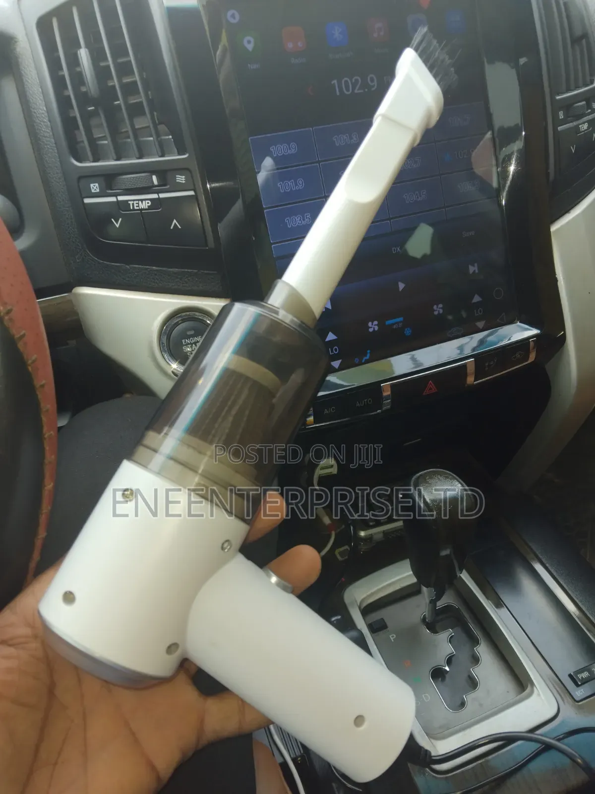 Portable Mini Home And Car Vacuum Cleaner