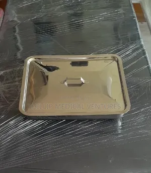 Instrument Tray With Cover