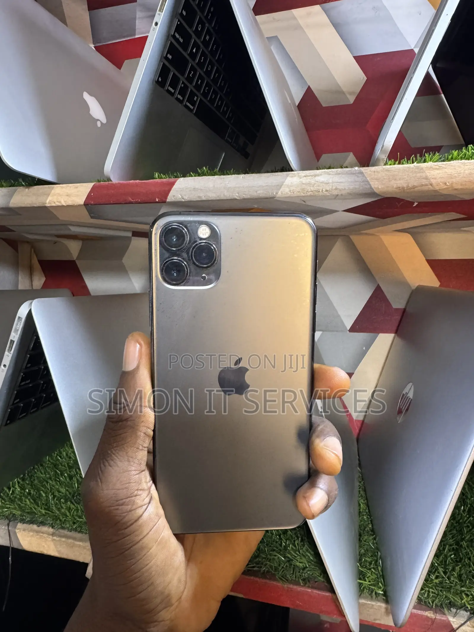 Apple iPhone 11 Pro Max 64 GB Gray