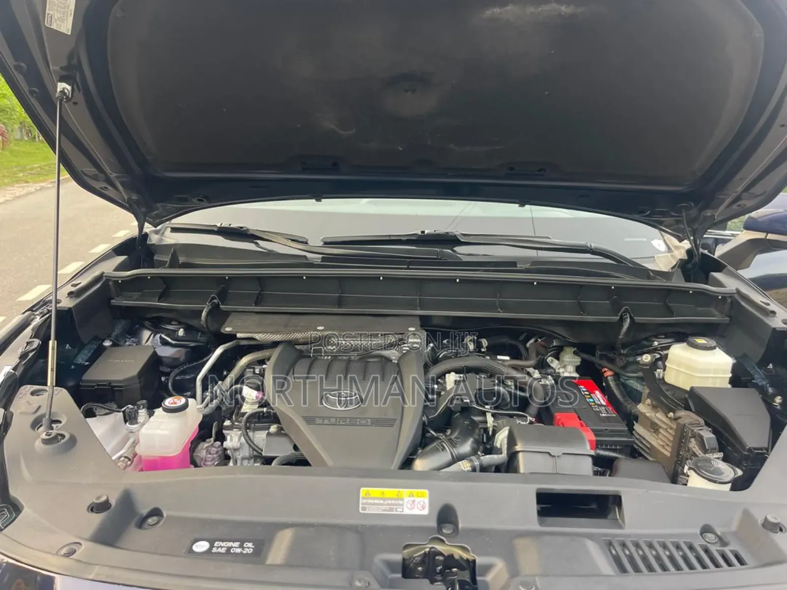 Toyota Highlander XLE AWD 2023 Blue