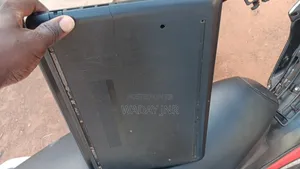 Laptop HP Pavilion 15t 12GB AMD Ryzen 3 SSD 1T