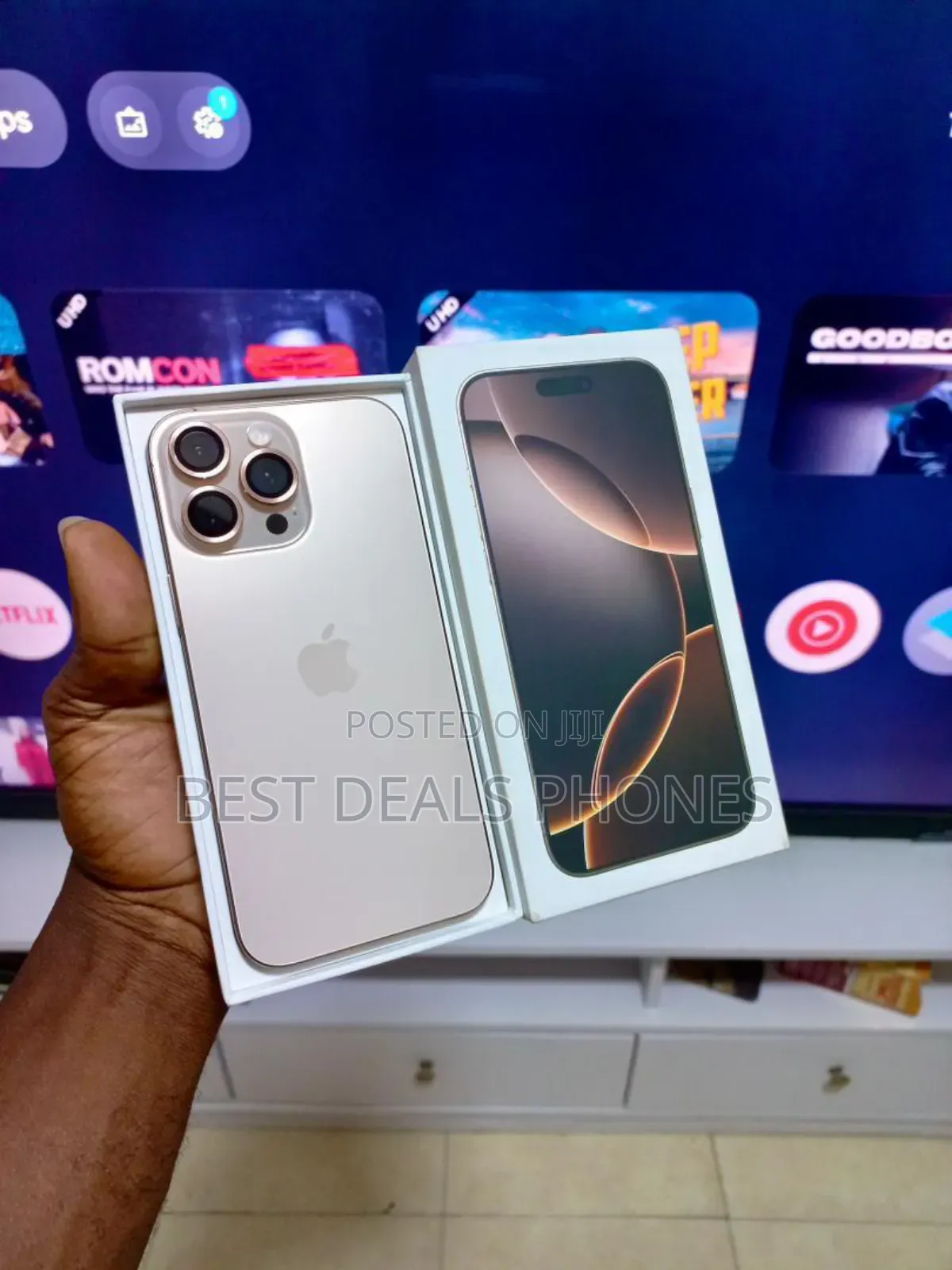 New Apple iPhone 16 Pro Max 256 GB Gold