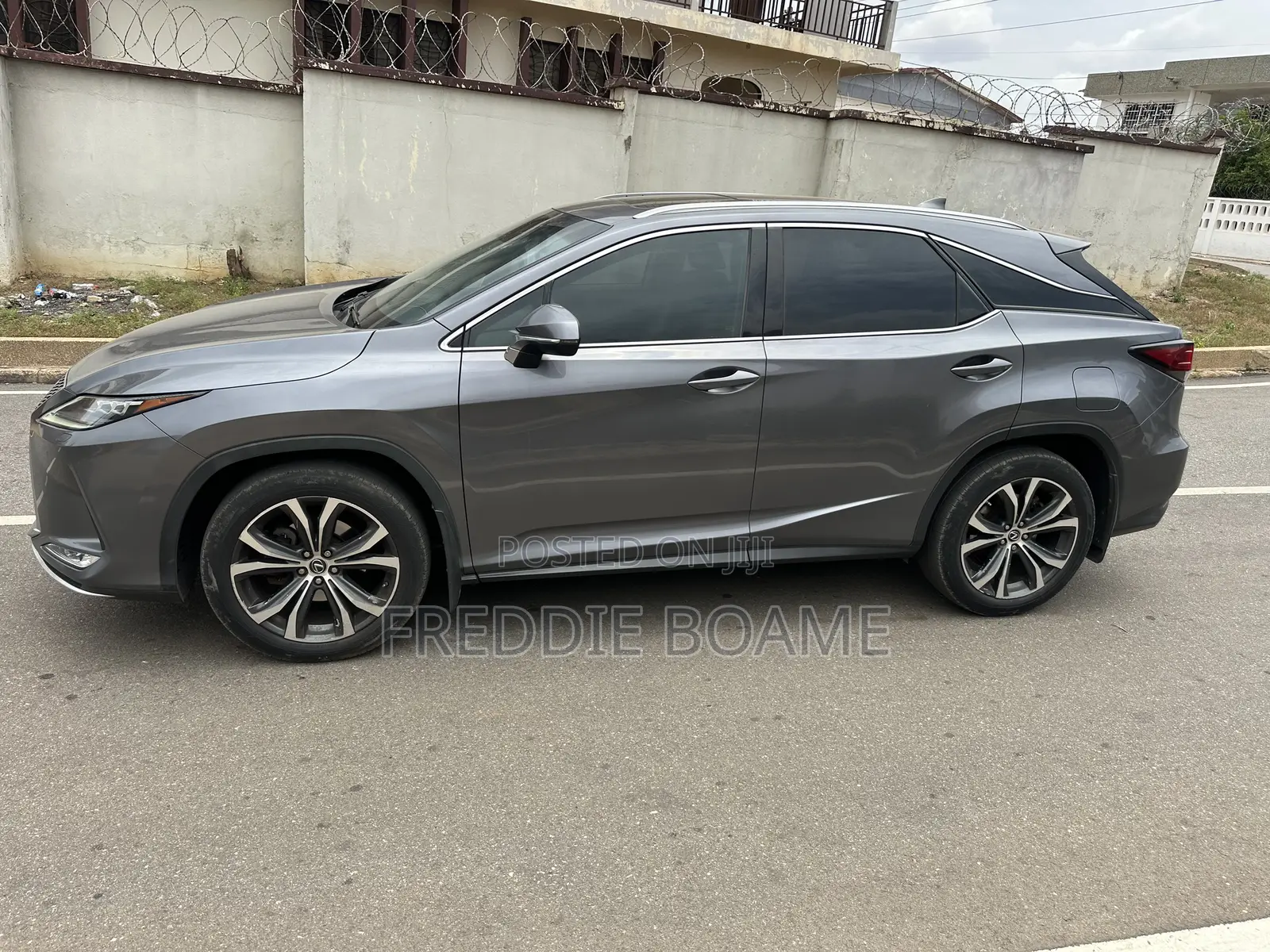 Lexus LX 2020