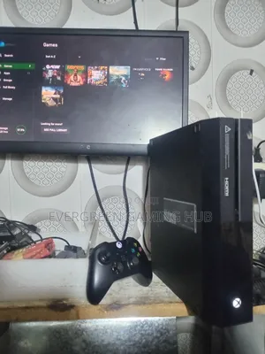 Xbox One With 7 Games