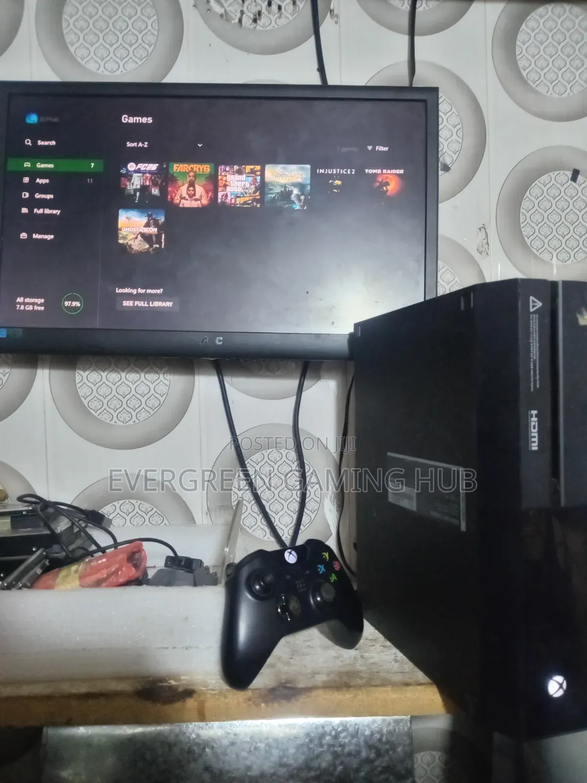 Xbox One With 7 Games