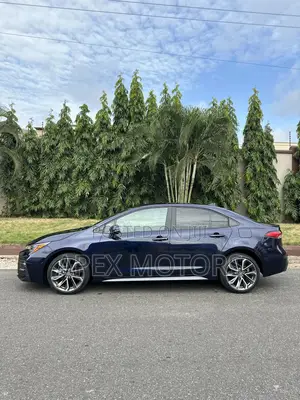 Toyota Corolla SE 2021 Blue