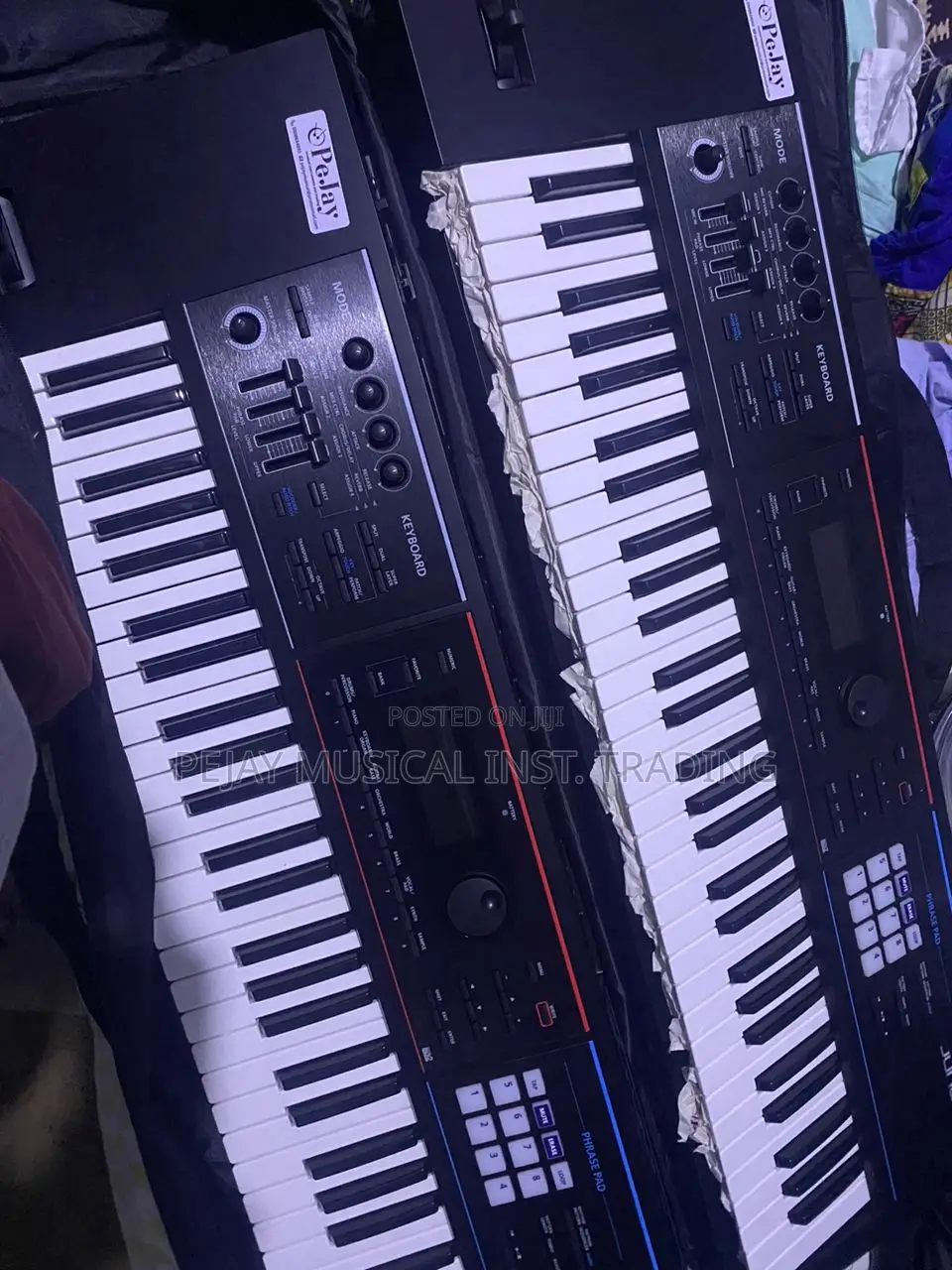 Roland Juno-Ds61 Keyboard – USA Used | Excellent Condition | Kumasi