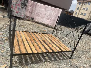 Uk Metal Queen Size Bed Available for Sale