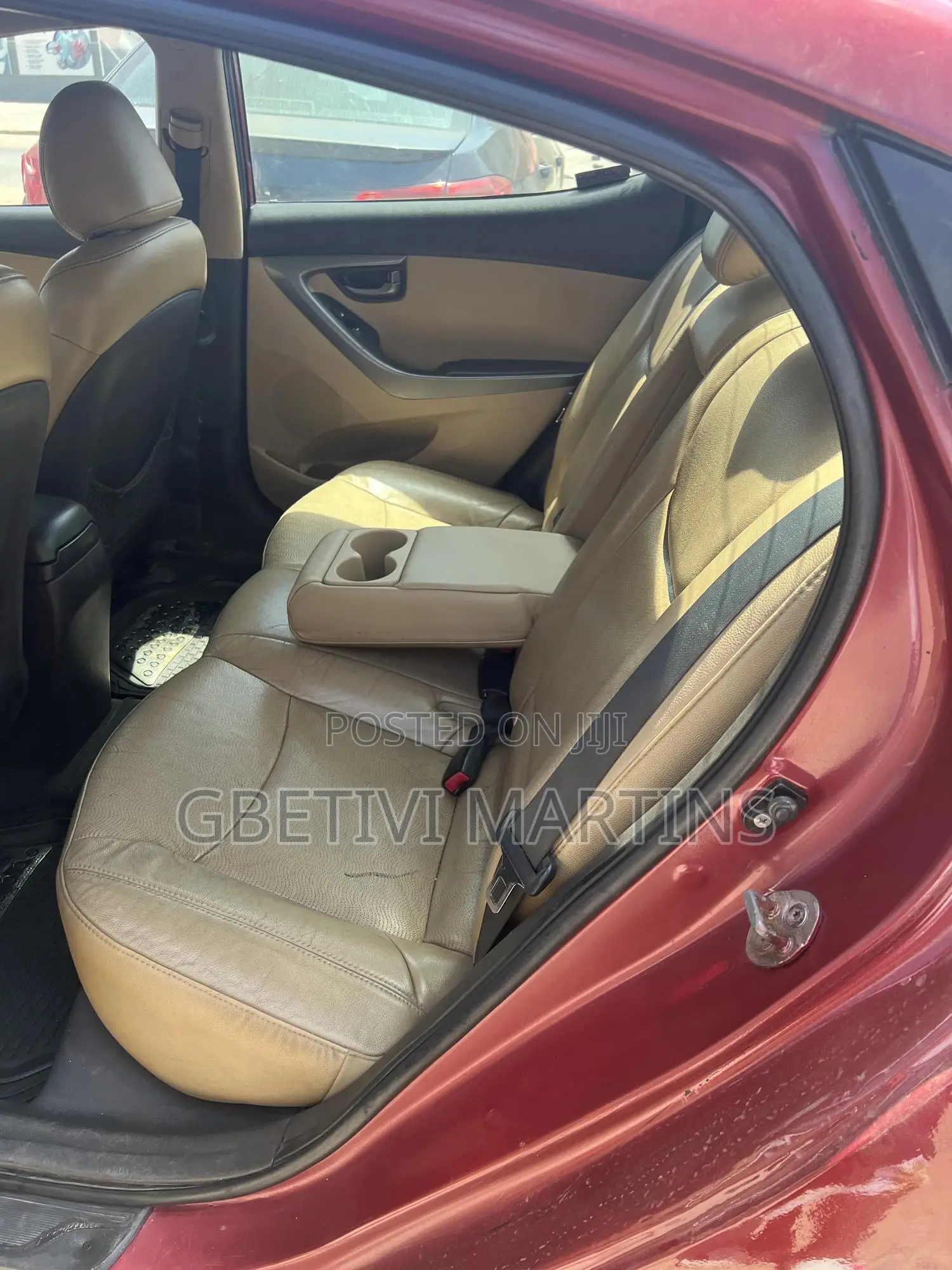 Hyundai Elantra 2013 Red