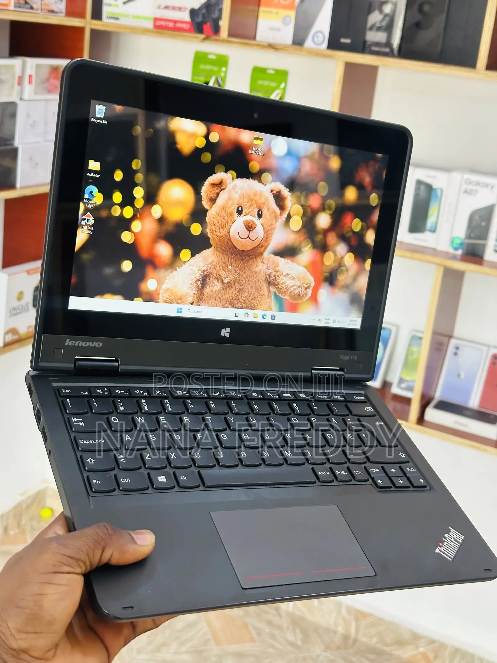 Laptop Lenovo Yoga 11e 4GB Intel Celeron SSD 128GB