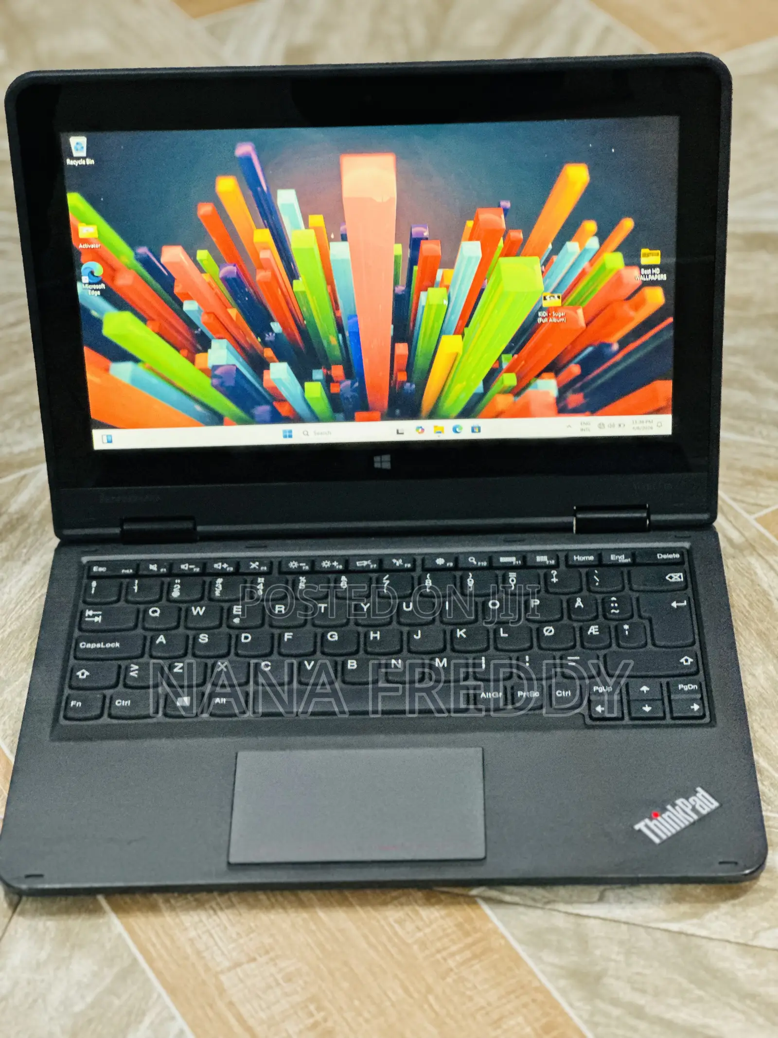 Laptop Lenovo Yoga 11e 4GB Intel Celeron SSD 128GB