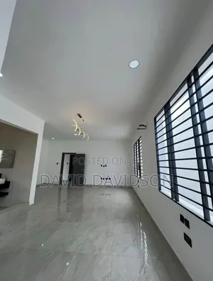 3bdrm House in 3 Bedroom House, Tema Metropolitan for sale
