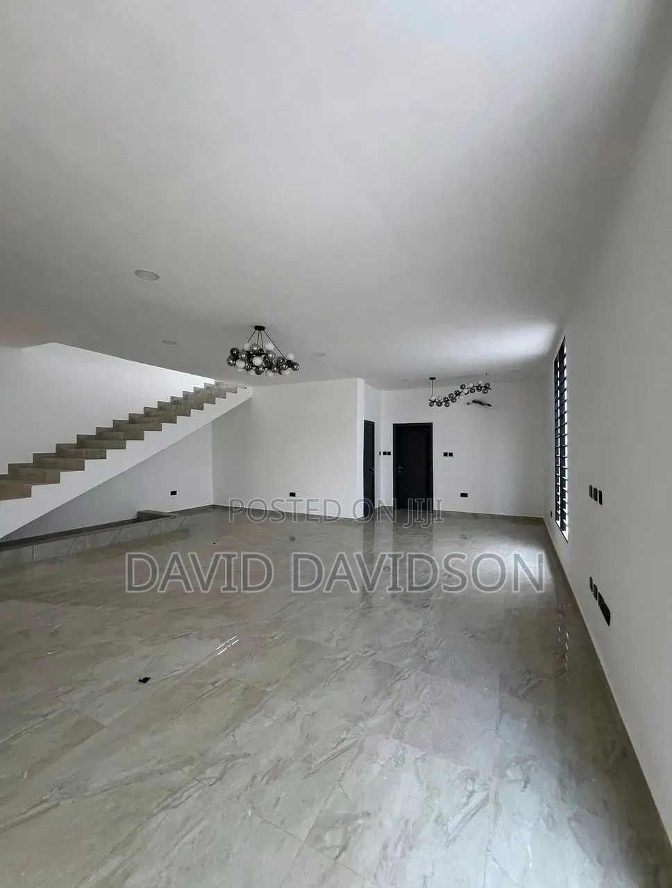 3bdrm House in 3 Bedroom House, Tema Metropolitan for sale