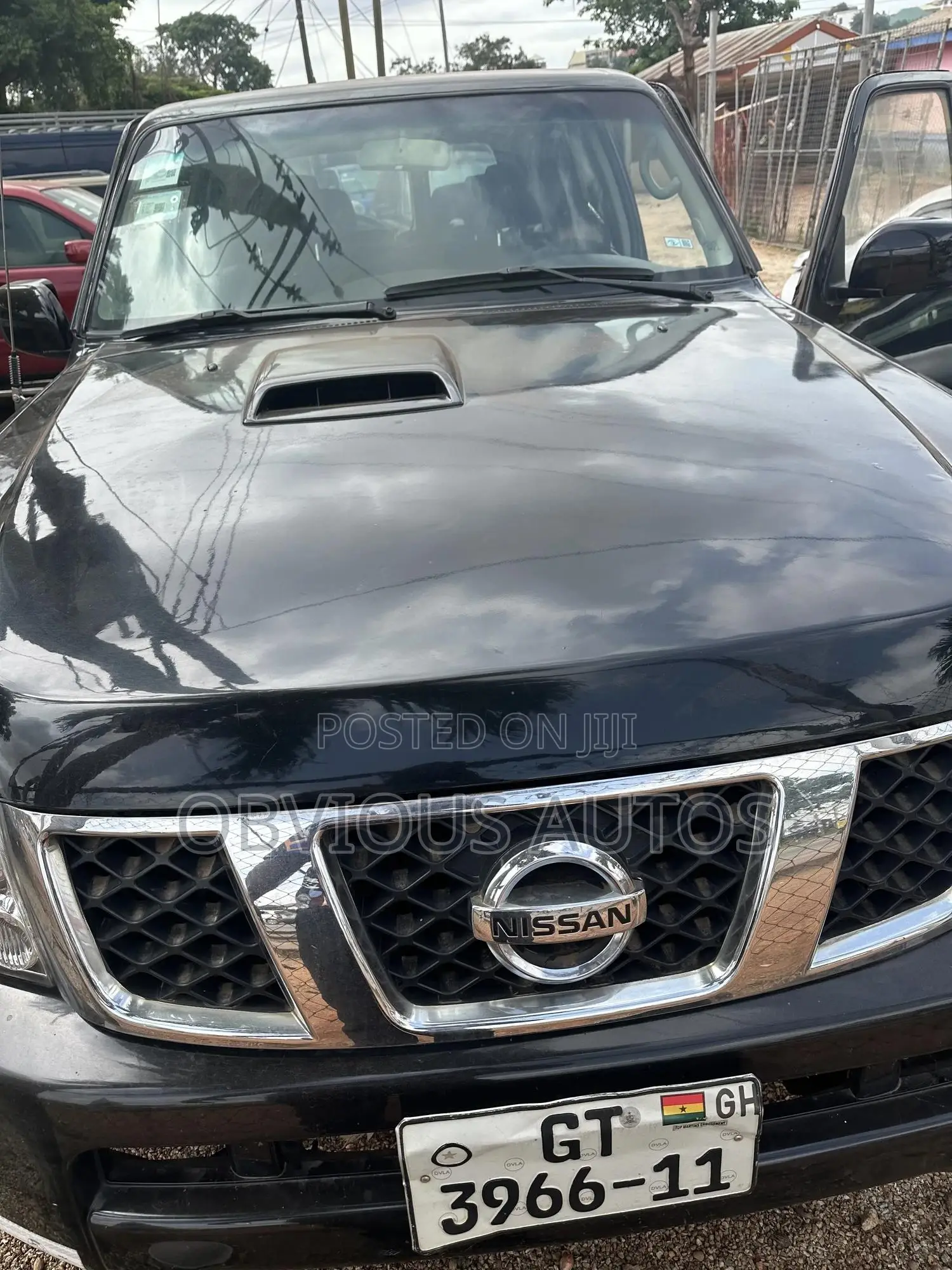 Nissan Patrol 2011 Black