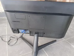 Samsung 22" Edgless Gaming Monitor