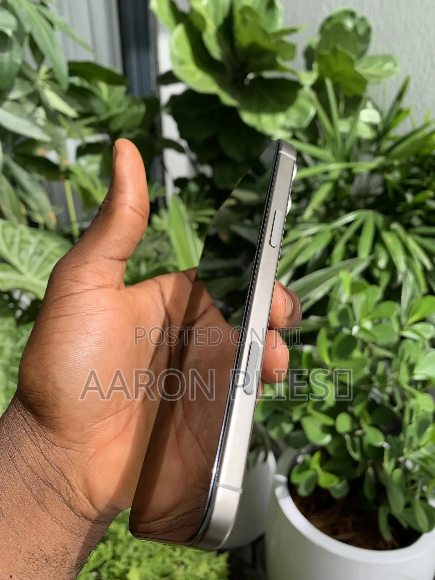 Apple iPhone 16 Pro Max 256 GB Gray