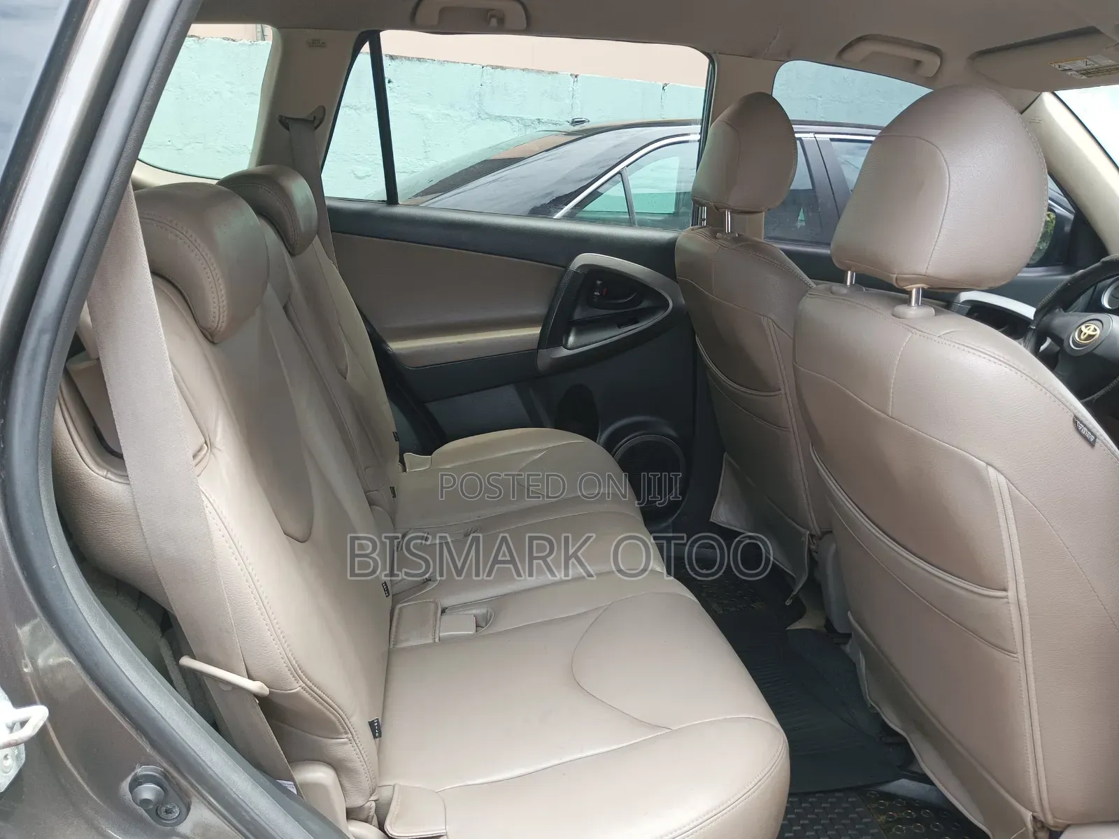 Toyota RAV4 2012 Gray