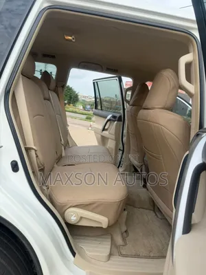 Toyota Land Cruiser Prado 2.7 2019 White