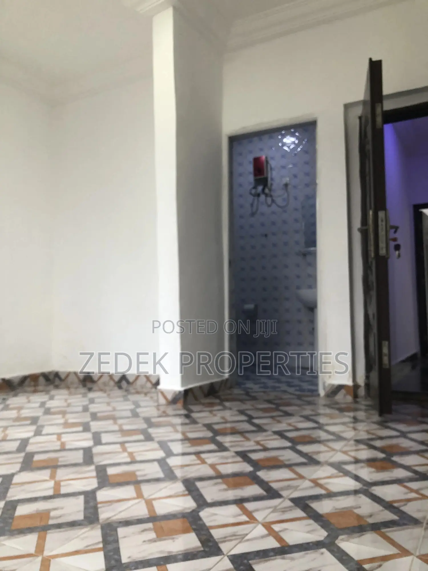 3bdrm Apartment in Kwabenya, Ashomang Estate for rent