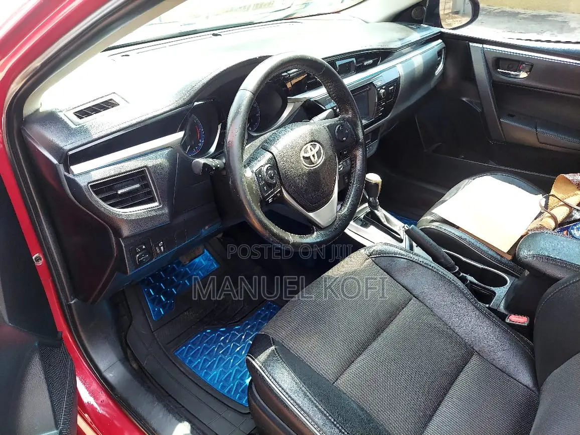 Toyota Corolla S 4dr Sedan (1.8L 4cyl CVT) 2016 Red