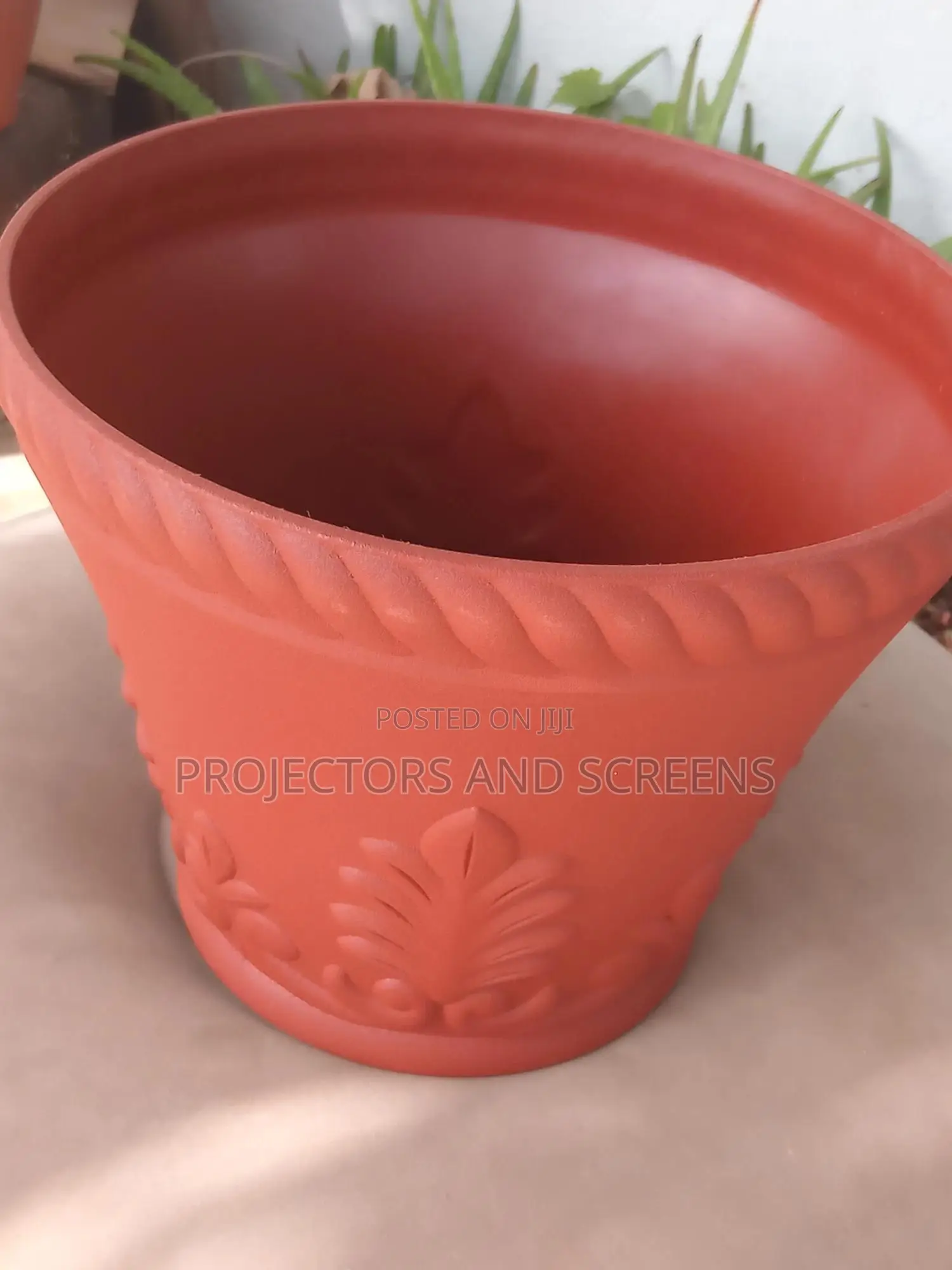 Flower Pots Designed Ones 21cm By 26cm