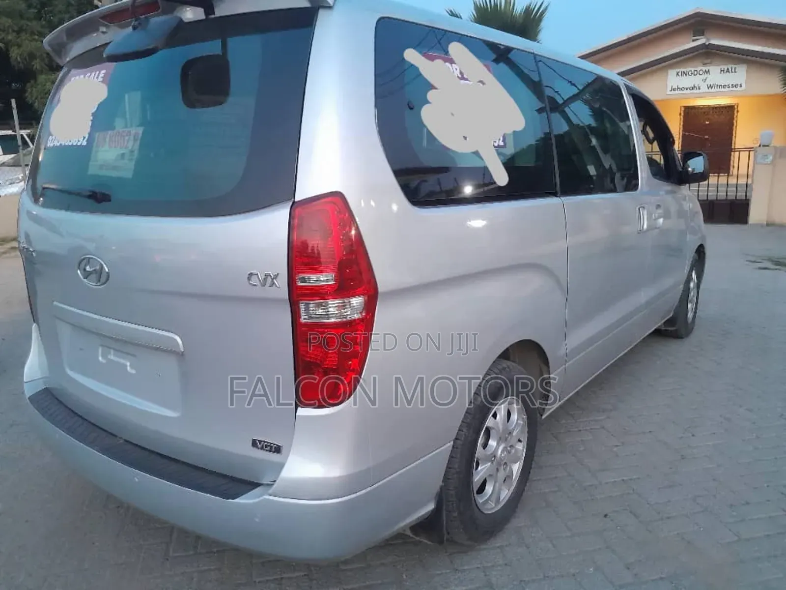 Hyundai Starex 2012 Silver