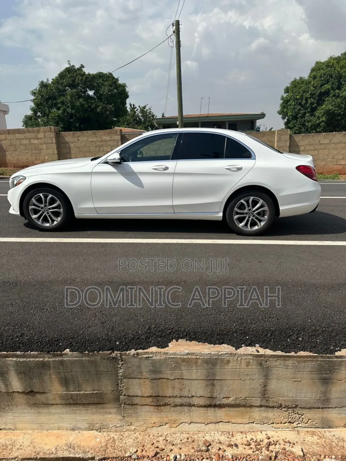 Mercedes-Benz C300 Base 4Matic Coupe AWD (2.0L 4cyl 7A) 2017 White