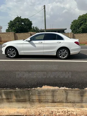 Mercedes-Benz C300 Base 4Matic Coupe AWD (2.0L 4cyl 7A) 2017 White