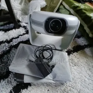  Projector