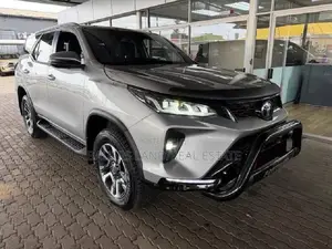 New Toyota Fortuner 2025