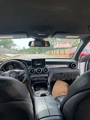 Mercedes-Benz C300 Base 4Matic Coupe AWD (2.0L 4cyl 7A) 2017 White