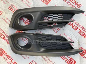 Honda Civic 2016 - 2018 Bumper Foglight Cover