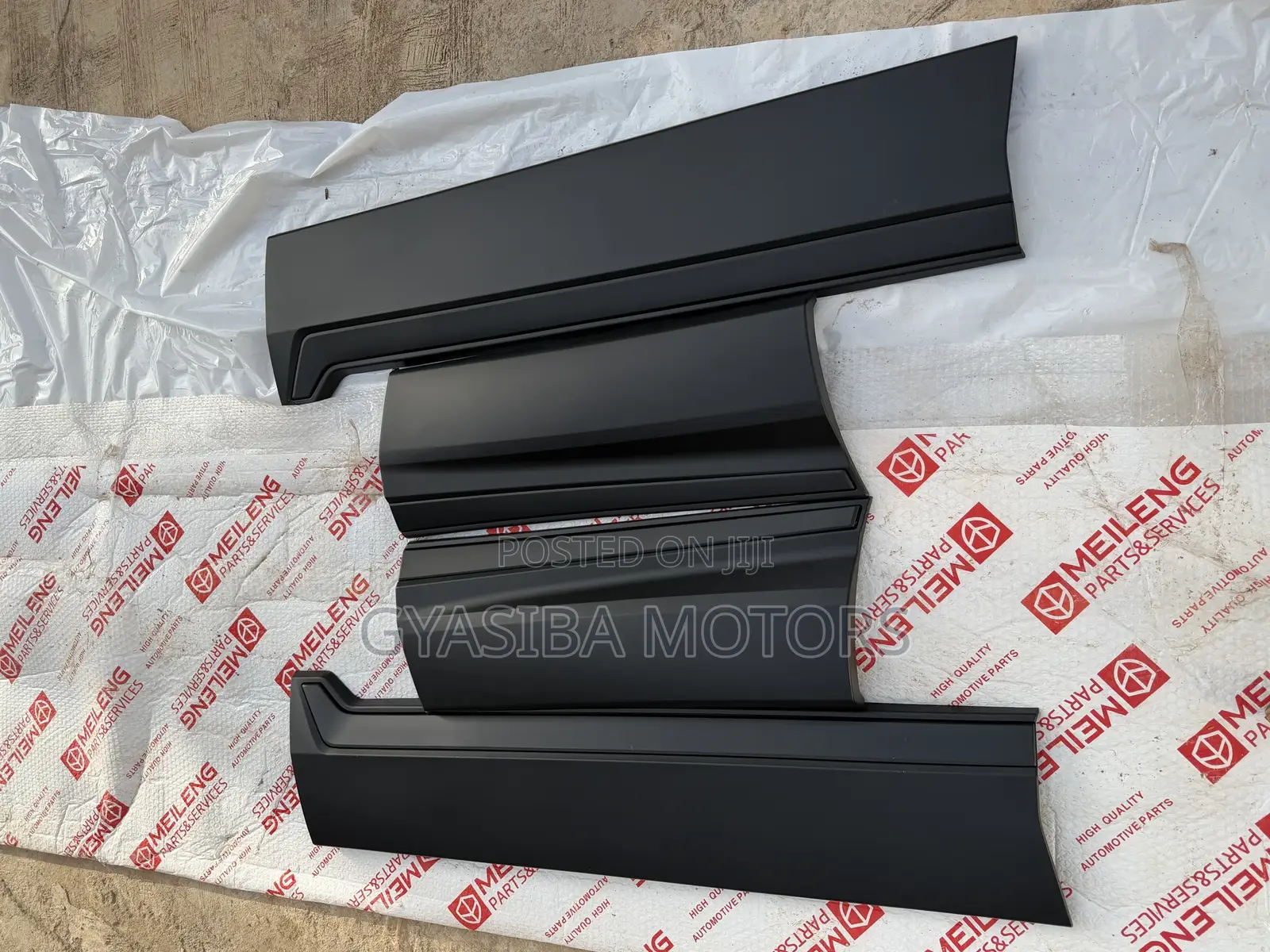 Honda Cr-v 2017 - 2022 Door Moldings All Black