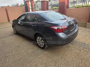 Toyota Corolla 2016 Gray