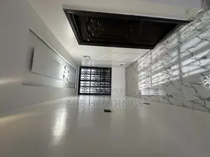 2bdrm Apartment in Lakeside for rent