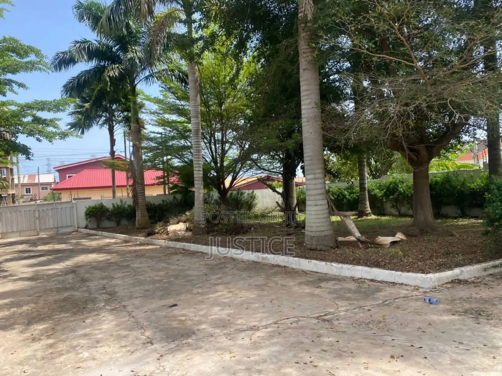 3bdrm House in Dzorwulu for rent