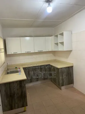 3bdrm House in Dzorwulu for rent