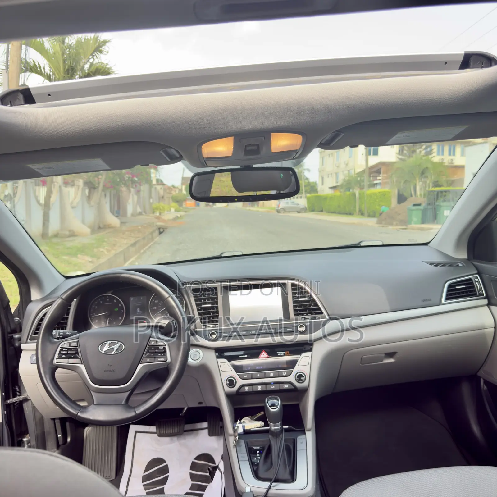 Hyundai Elantra SEL 2018 Silver