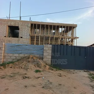 Building Contractor. Foreman