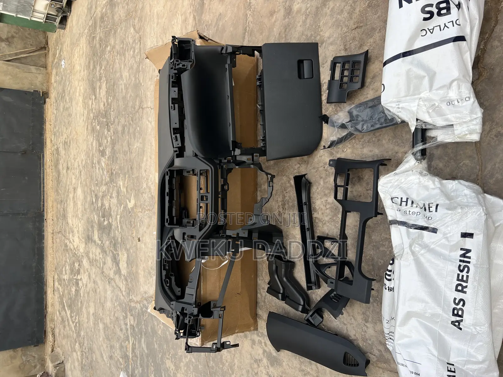 Toyota Voxy 2014-2018 Dashboard