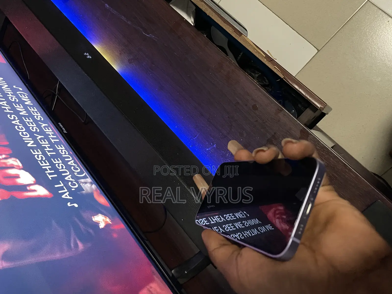 Apple iPhone 12 64 GB Purple