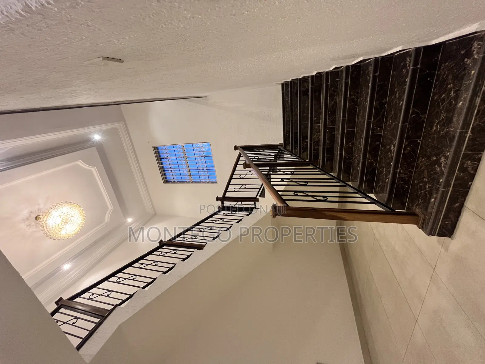 5bdrm House in East Legon for rent