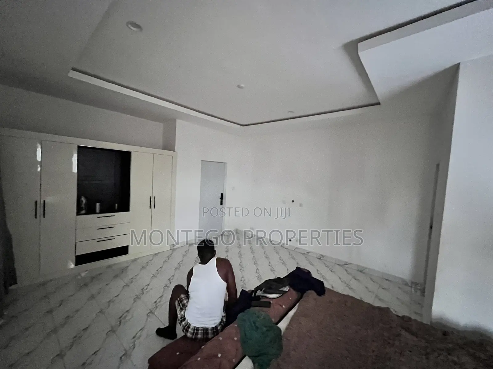 2bdrm Townhouse / Terrace in East Legon Hills, School Junction for rent