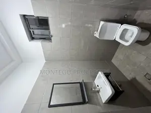 2bdrm Townhouse / Terrace in East Legon Hills, School Junction for rent