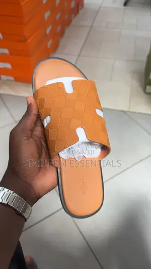 Hermes Slippers
