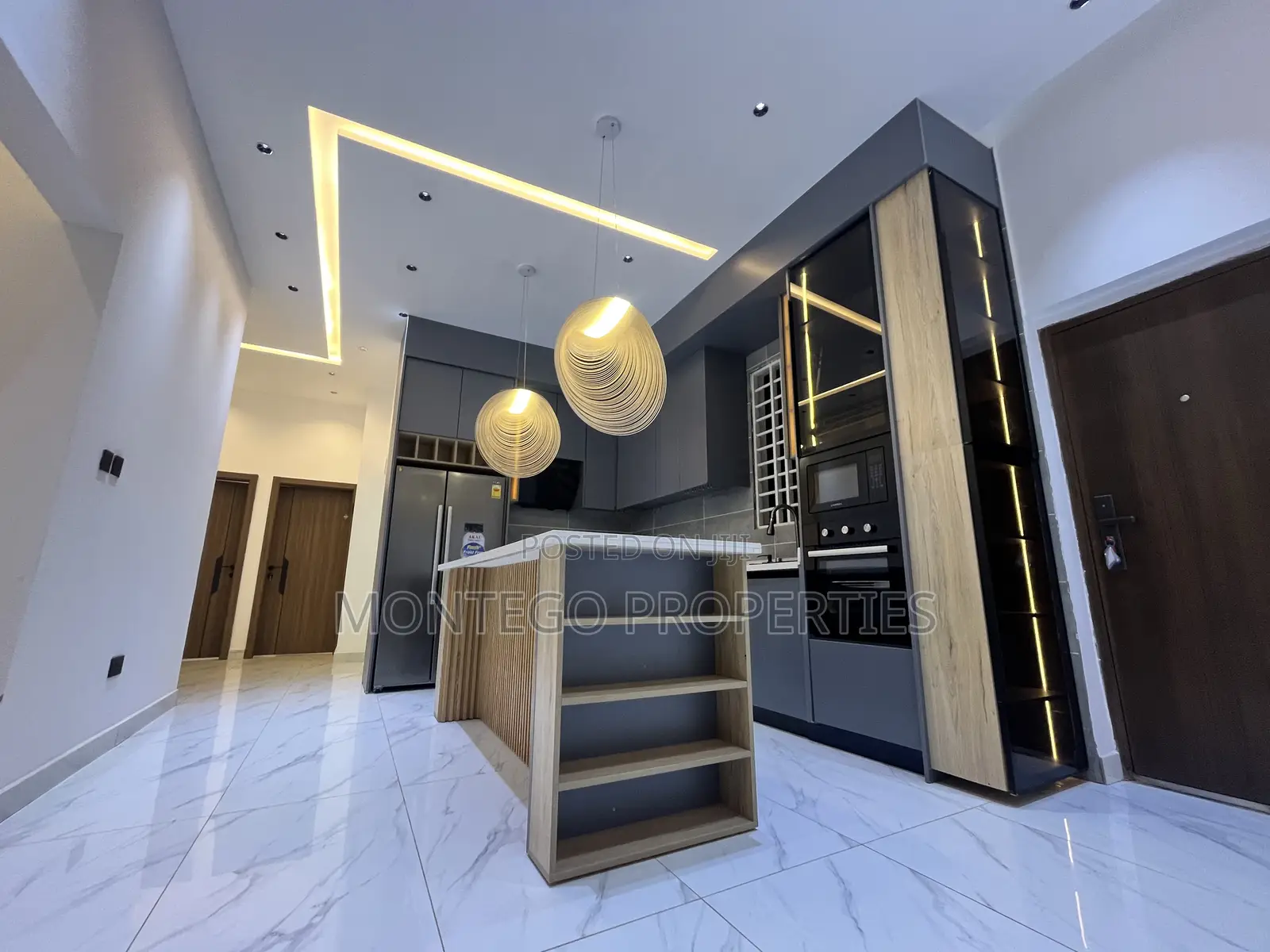 3bdrm House in Ashale Botwe for sale