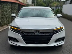 Honda Accord 2019 White